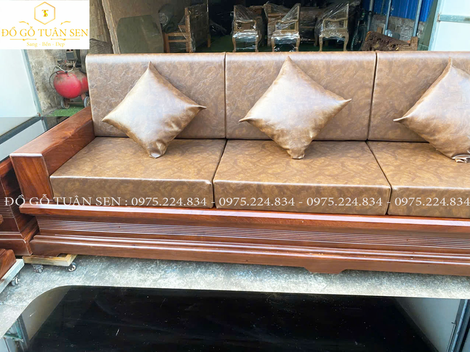 Hình ảnh Bộ sofa gỗ hương chân pháo